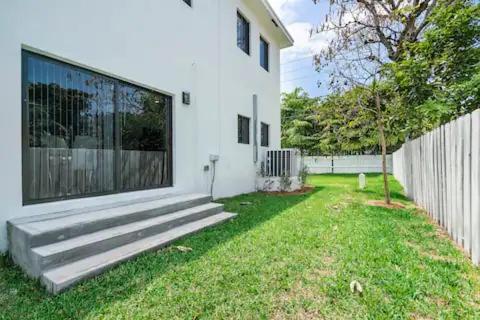 New Townhome Near Wilton/Las Olas/Beach Fort Lauderdale Luaran gambar
